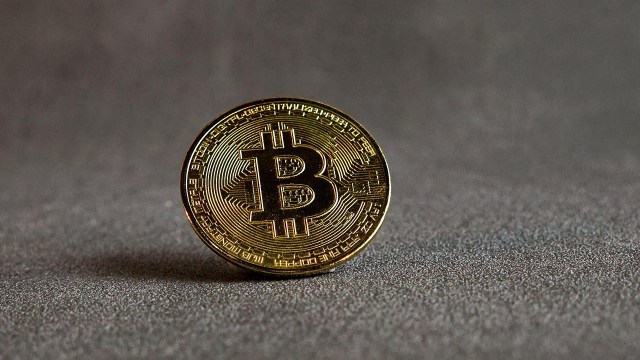 Аналитик раскрывает стратегию накопления Bitcoin крупными игроками и прогнозирует следующий этап