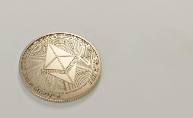 Активность сети Ethereum растет на фоне снижения ценового импульса