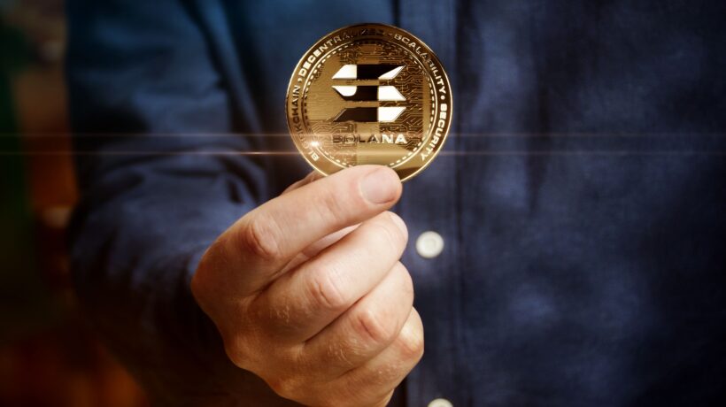 На Solana давят продажи: приток на биржи — $110 млн