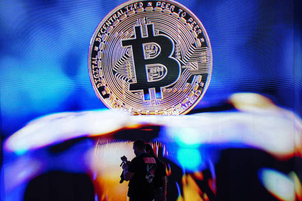 Структура биткоина на месячном графике указывает на продолжение ключевого исторического тренда